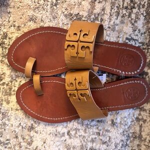 Tory Burch Mustard Slide Sandals 7